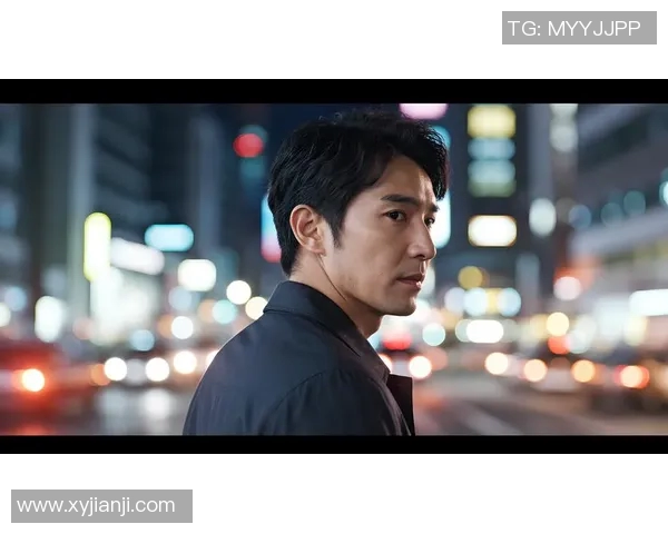 脖子粗壮的足球明星们展现力量与魅力的独特风采