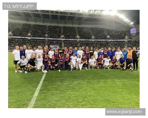 魔笛足球明星挂画展现球场传奇魅力与艺术之美 魔笛足球明星挂画展现球场传奇魅力与艺术之美