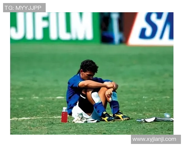 24位足球明星的眼睛背后隐藏的故事与激情揭秘